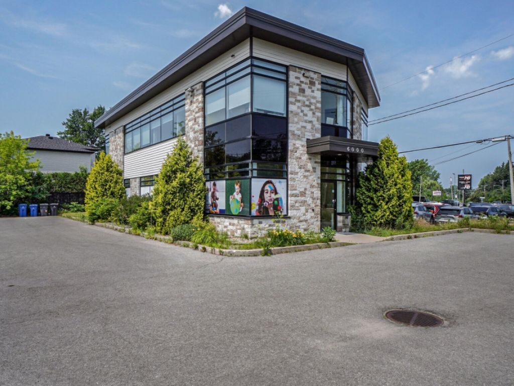 Espace commercial Unit� de coin � louer