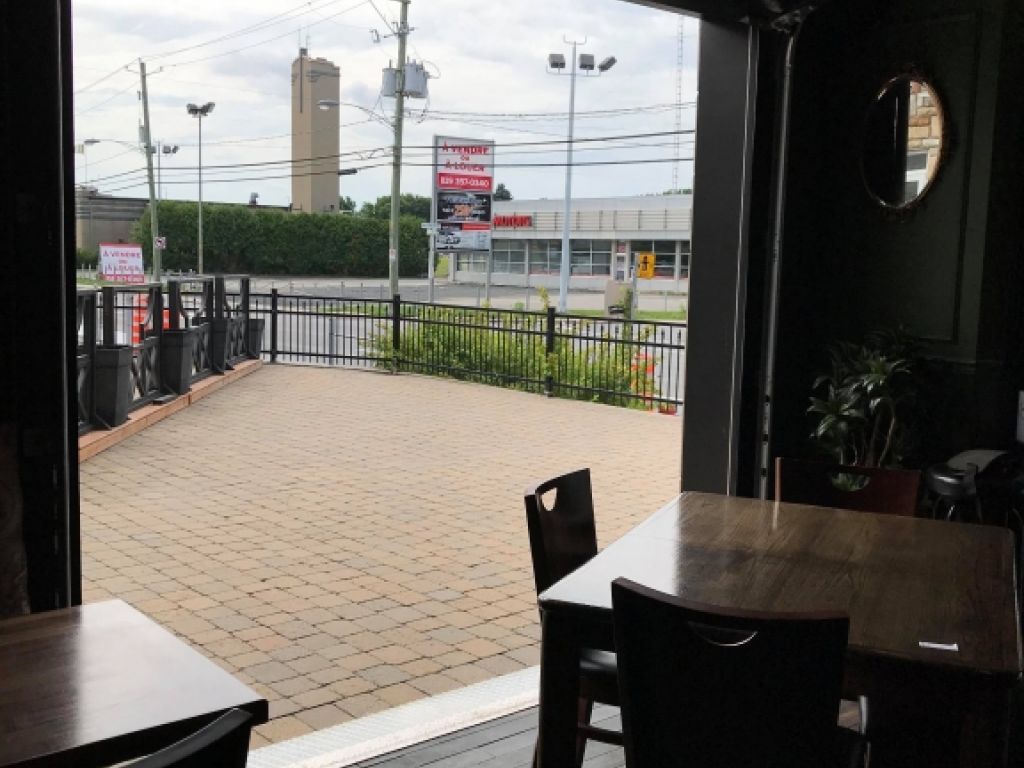 Restaurant cl� en main � Victoriaville