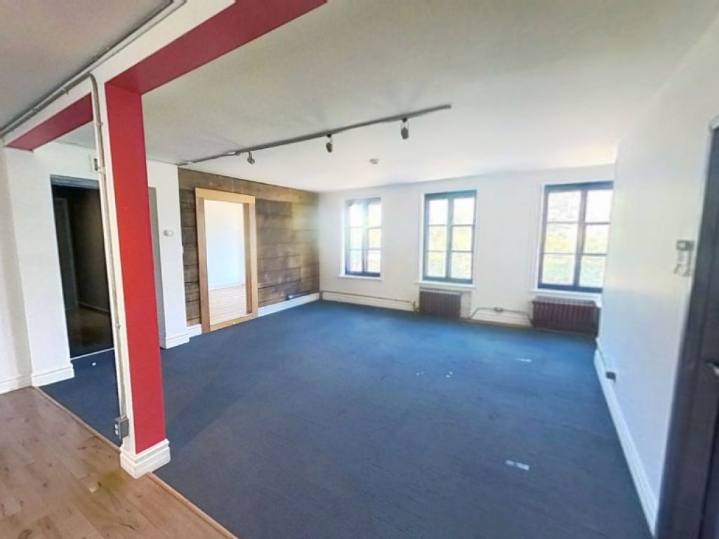 Bureau � louer � Saint-Roch � 707, rue Saint-Vallier Est, local 201