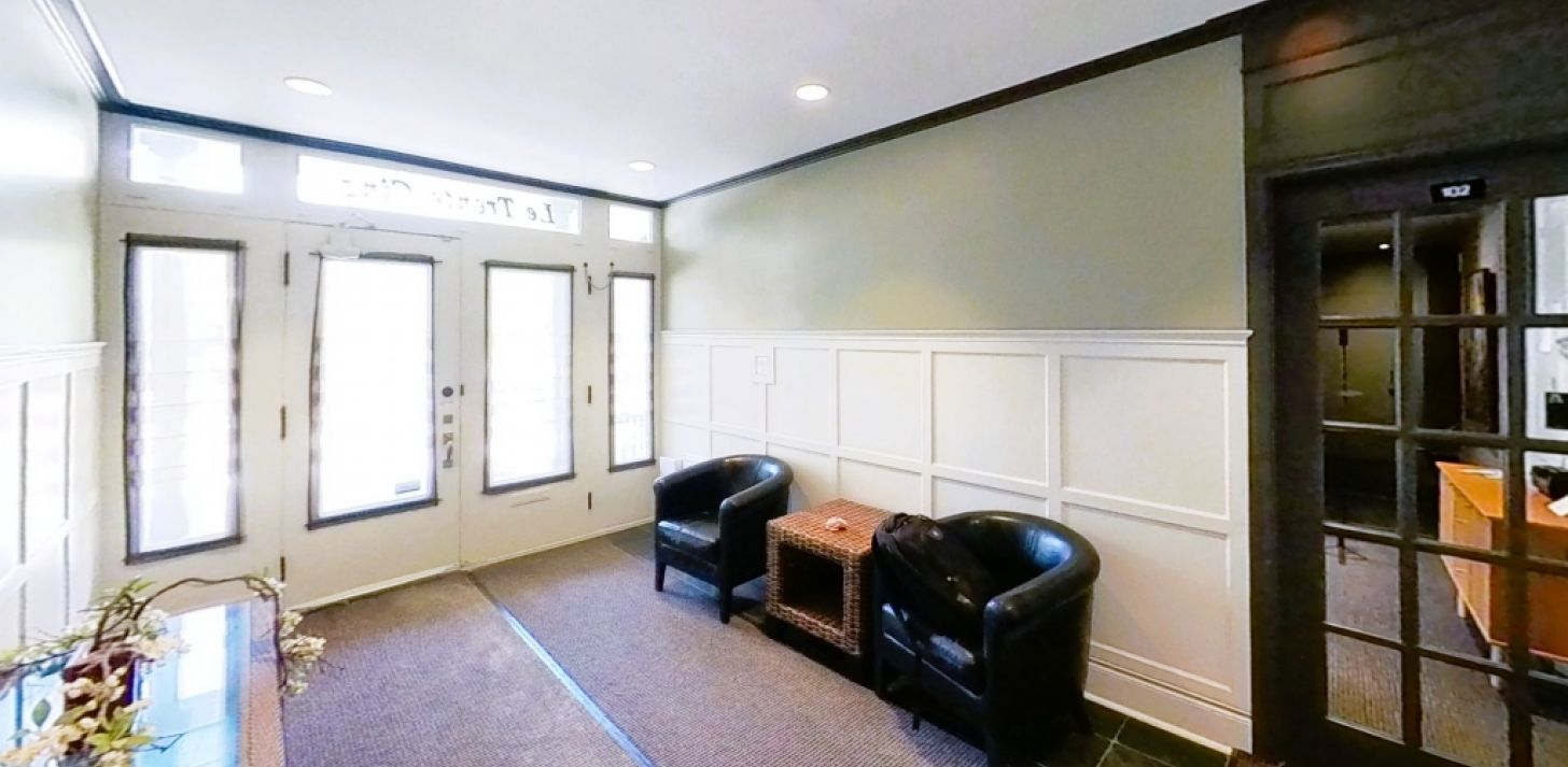 Espace de bureaux partag&eacute;s � Bureaux individuels &agrave; louer - &Agrave; louer