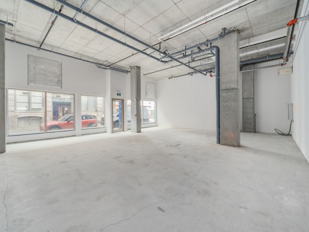 Espace commercial ou de bureau � vendre Vieux-Montr�al