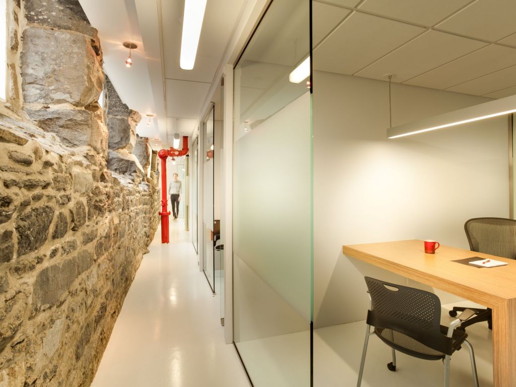 Bureaux � louer TOUT INCLUS � Vieux Montr�al � un mois GRATUIT