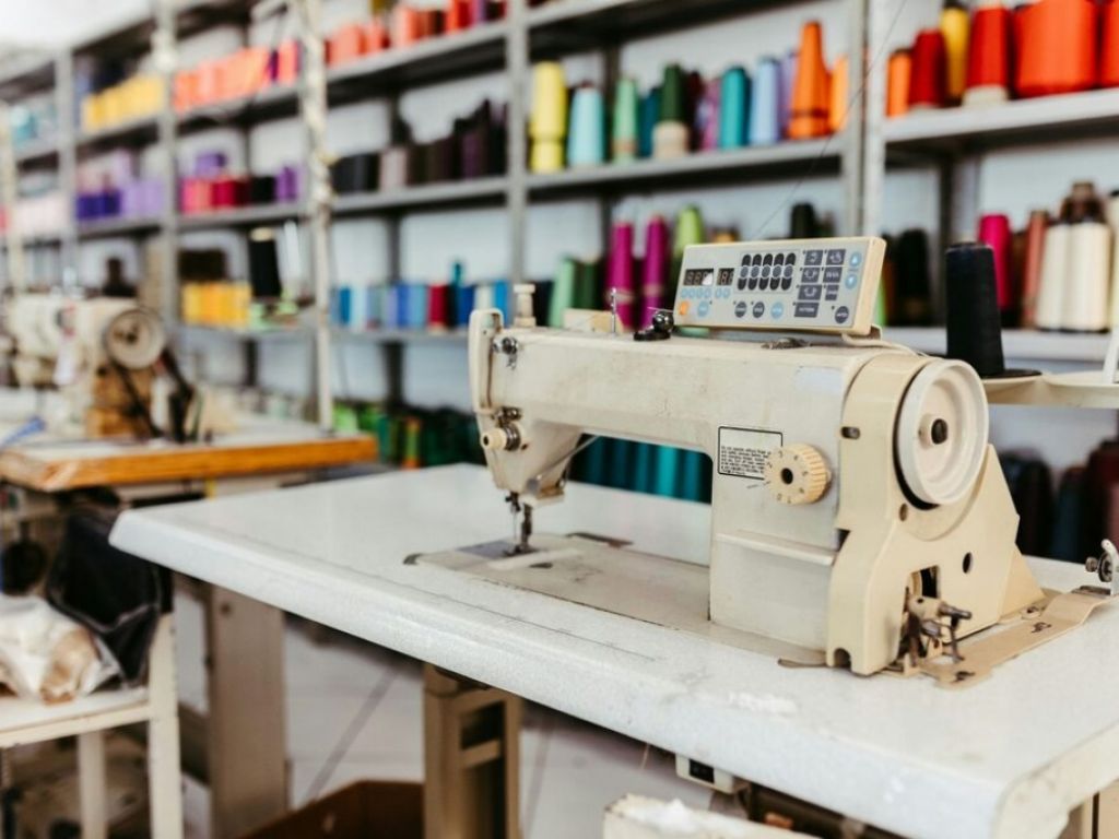 Atelier de confection de v�tements techniques