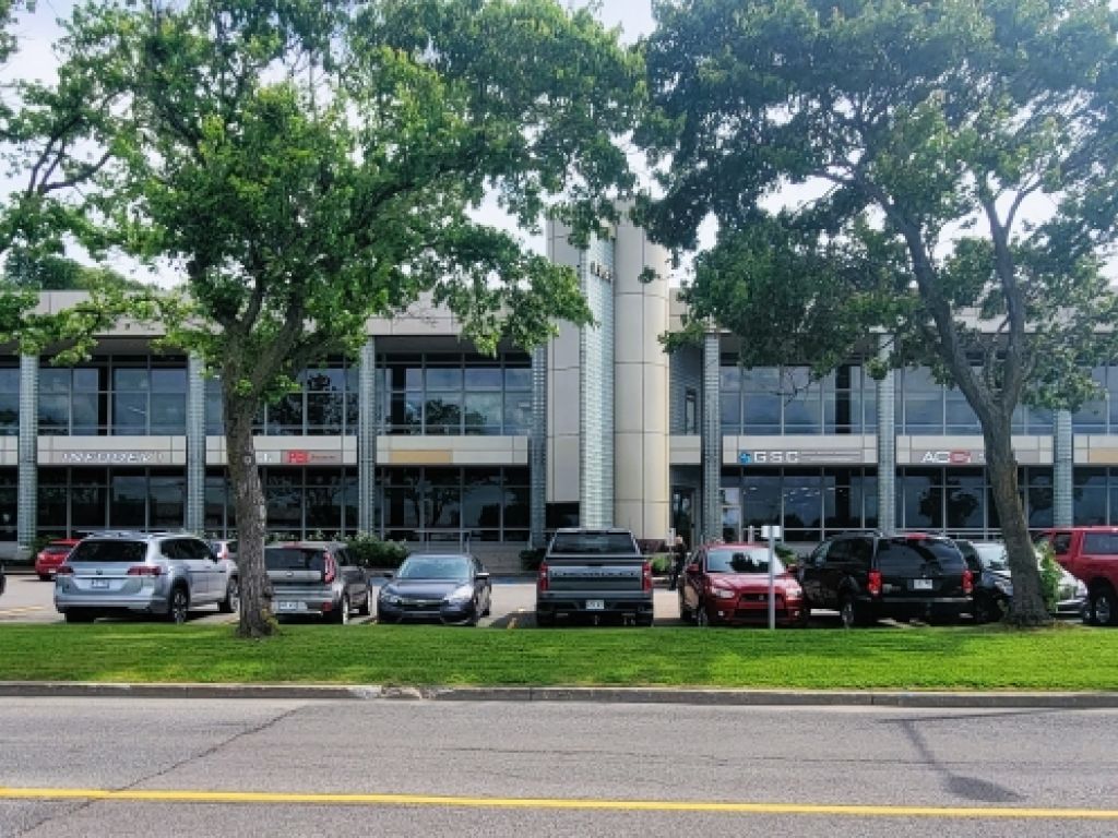 BUREAUX RUE FRANK-CARREL � STE-FOY - � PARTIR DE 1000pc