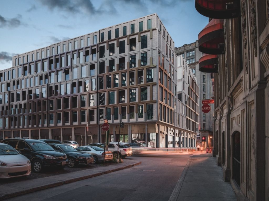 Espace commercial neuf � louer au Vieux Port BASILICA NOTRE DAME