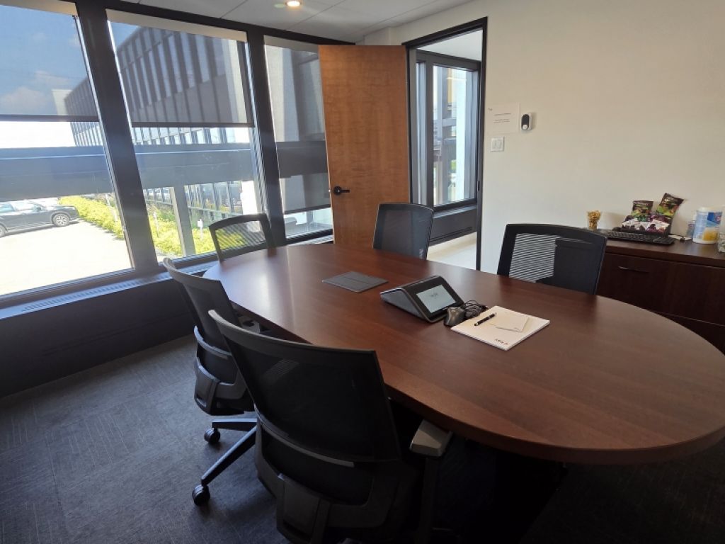 Espace bureau � rangement secteur Frank-Carrel