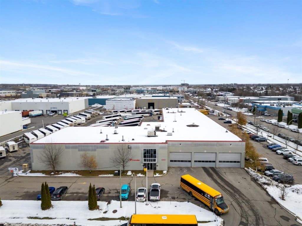 Espace industriel � louer - 4243 Rue Marcel-Lacasse