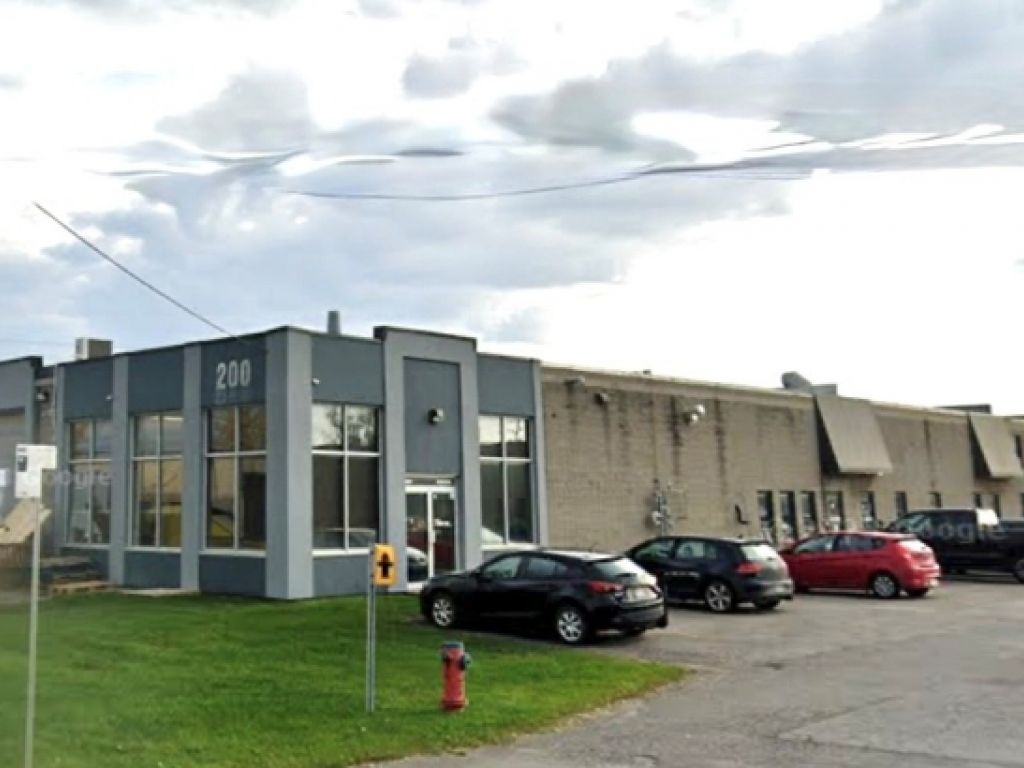 Local industriel r�nov�