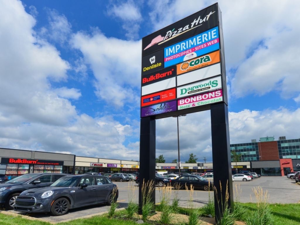 LOCAL COMMERCIAL � LOUER, 3,470 PC � LASALLE