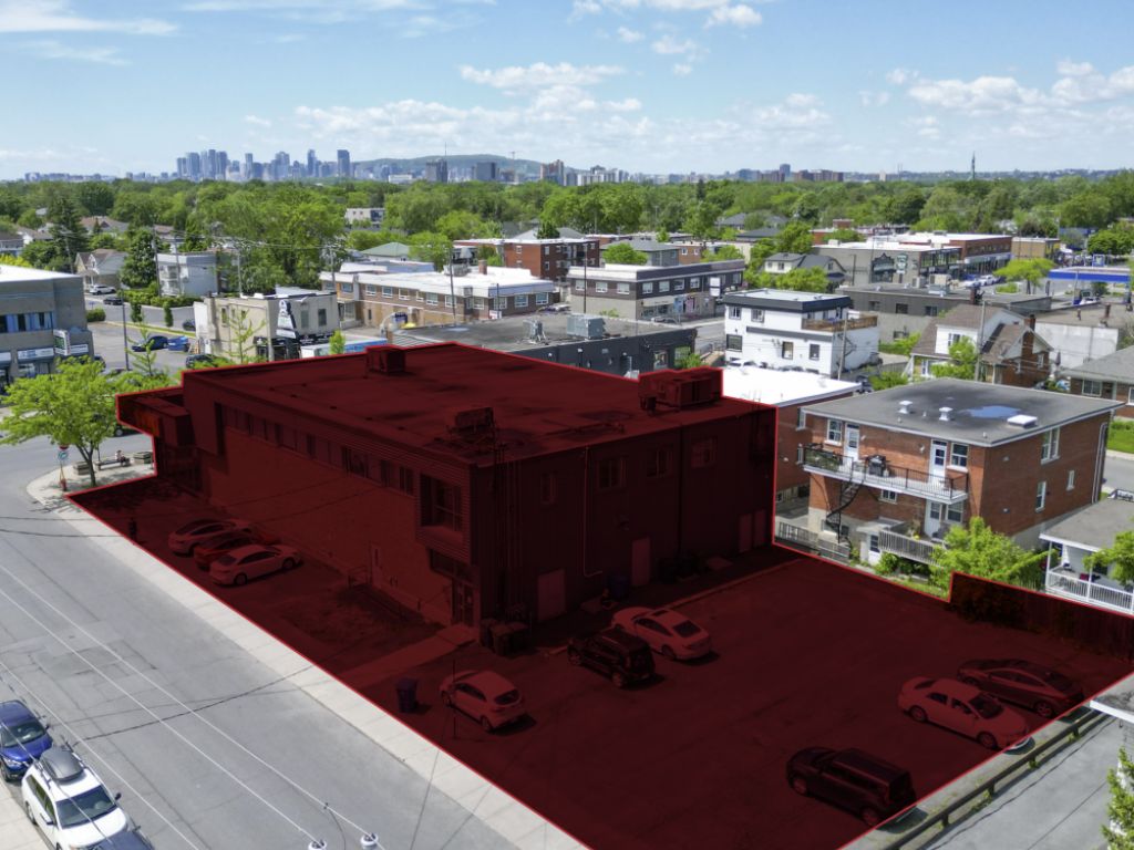 Immeuble commercial et � bureaux louer