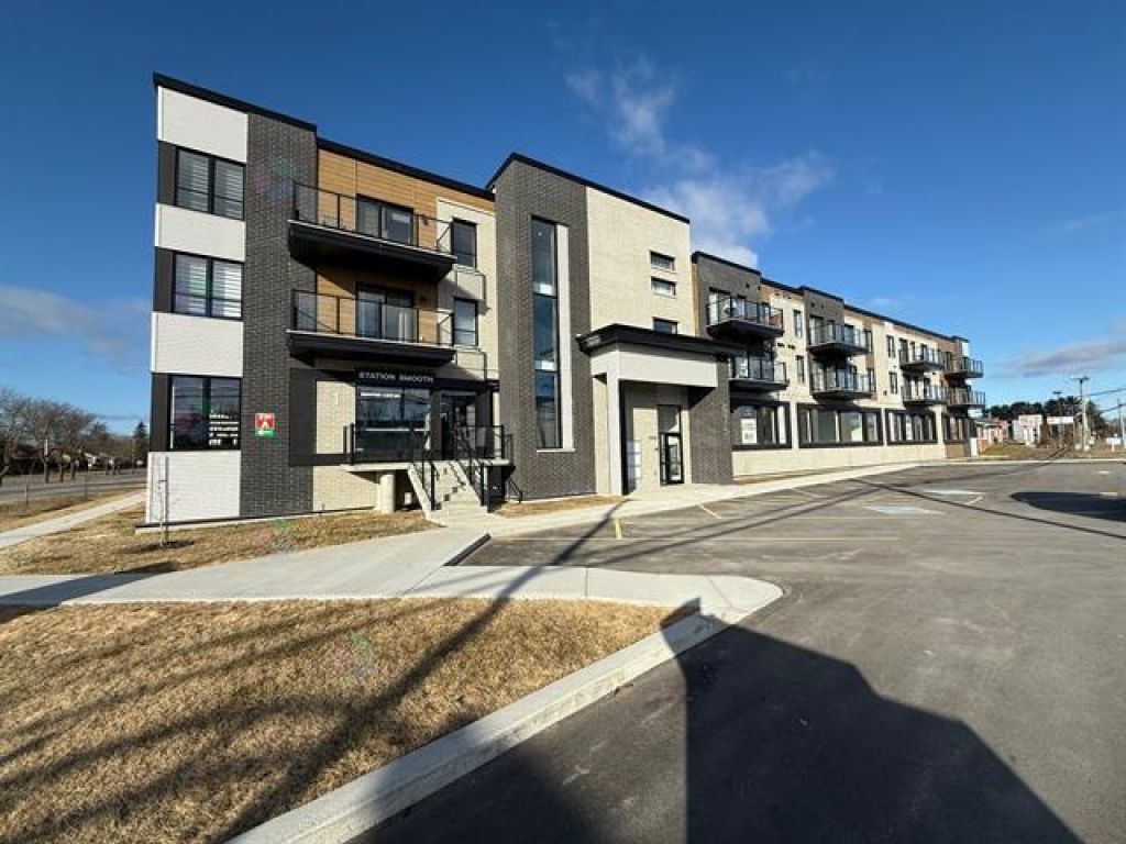 Local commercial � louer - Saint-Charles-Borrom�e