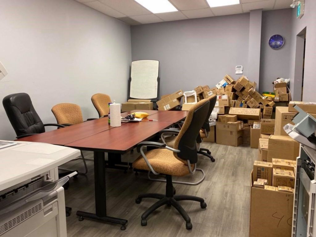 Bureau/espace commercial � Saint-Basile-le-Grand