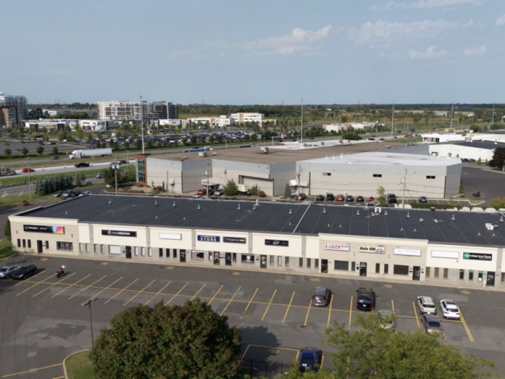 Local commercial � louer (Vente aux d�tails, shop de construction, entreposage, industriel l�ger)