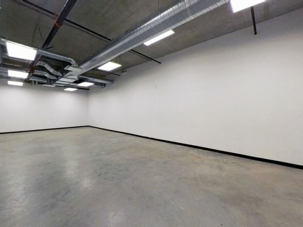 GRAND LOCAL COMMERCIAL LEBOURGNEUF