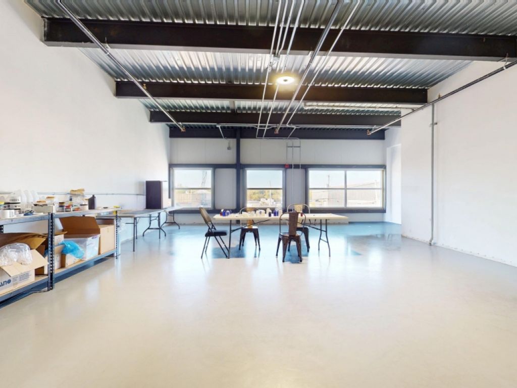 Local industriel � louer de 5 577PI� | Boisbriand