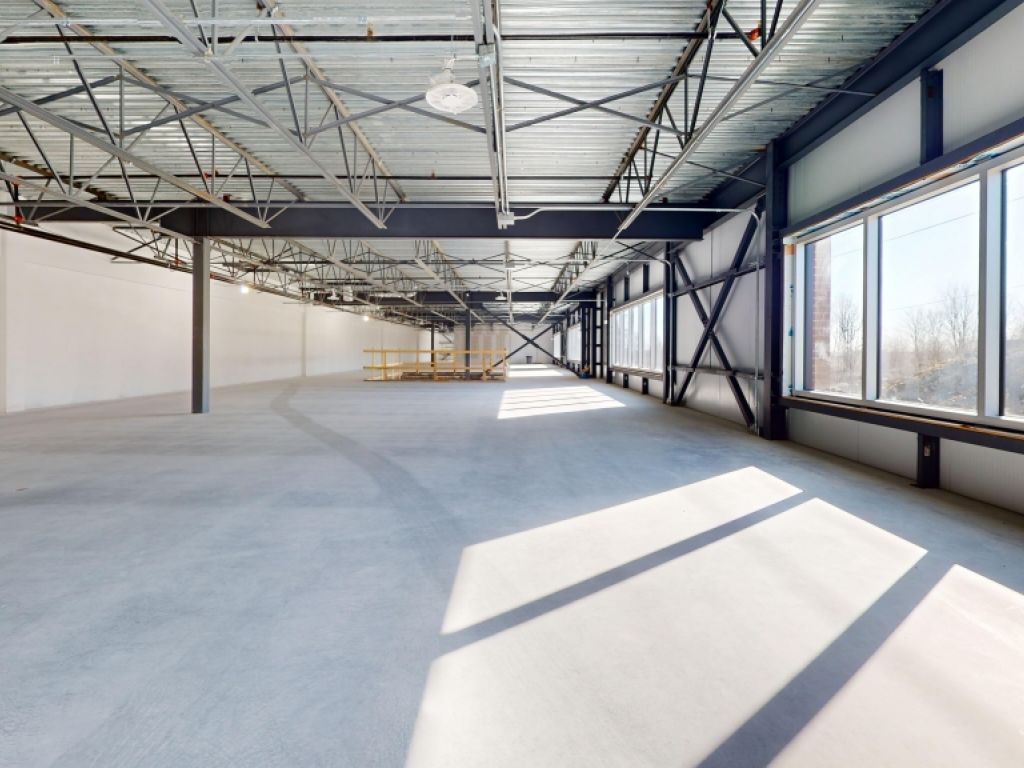 Local commercial � louer Saint-J�r�me - � partir de 5 000 pi2