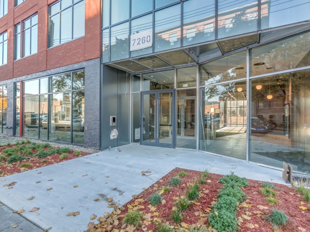 Espace de bureau neuf � louer au Mile-Ex 