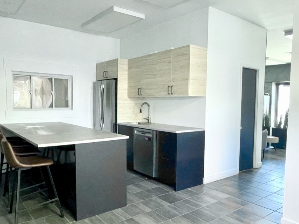 Local industriel/commercial � Qu�bec