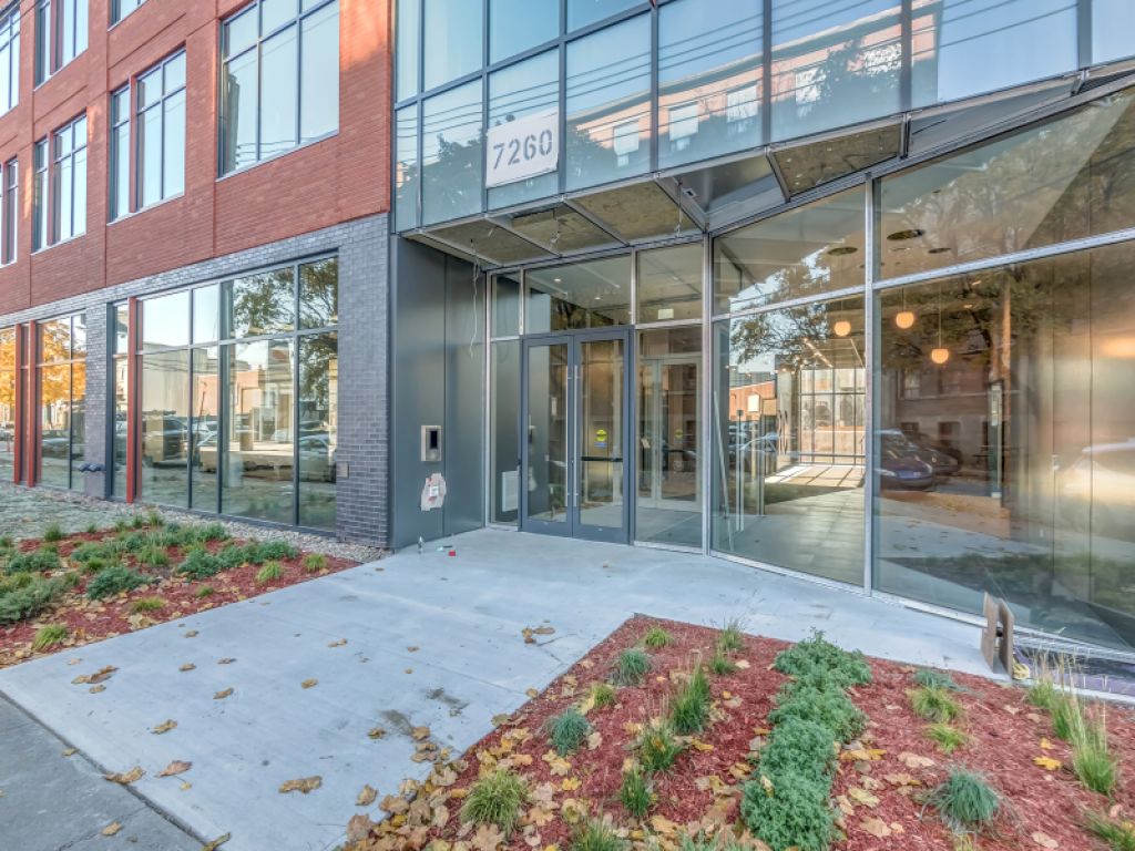 MILWORK-Espaces de bureau de haute qualit� � louer au c�ur du Mile-Ex