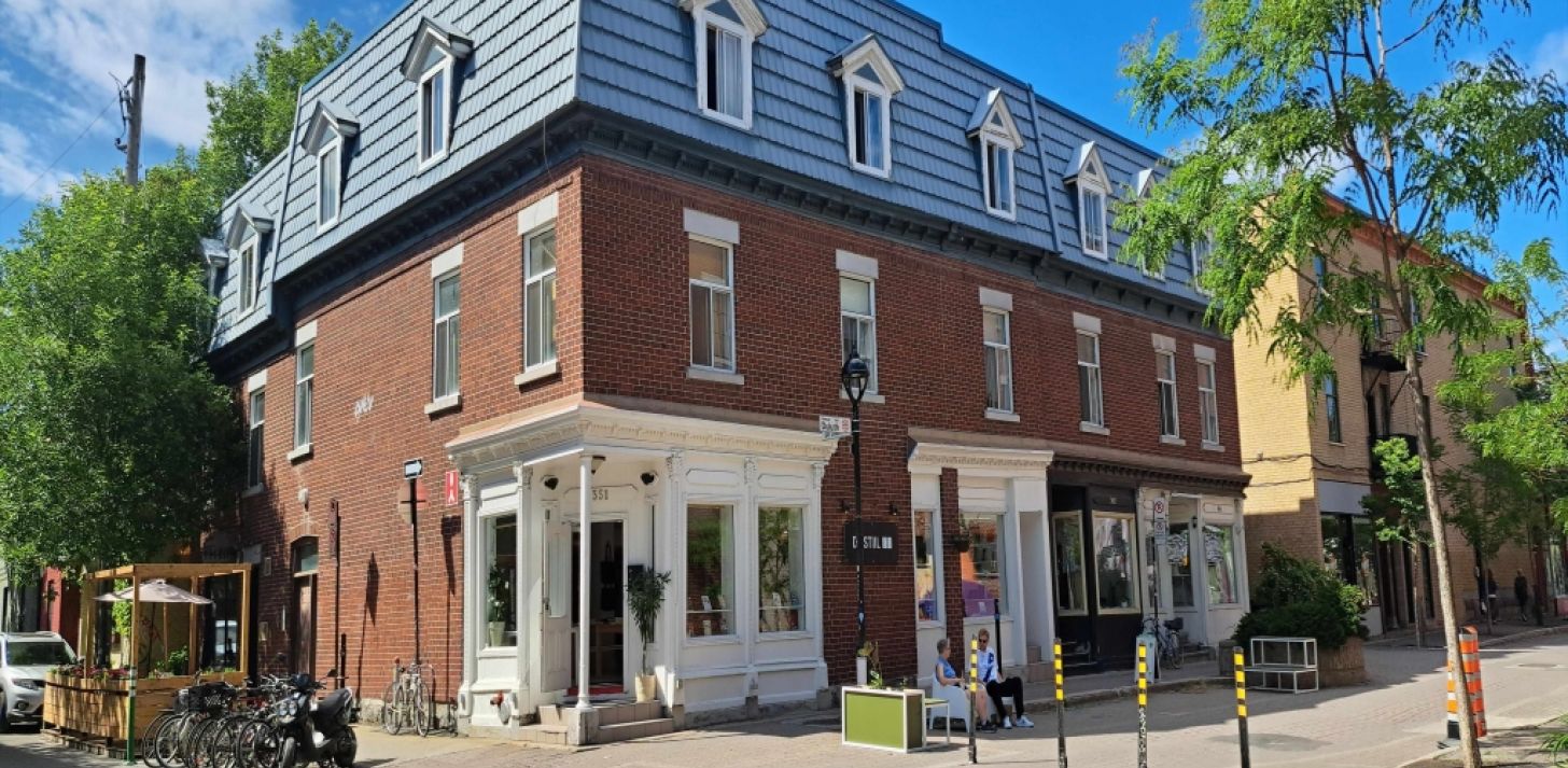 LOCAL COMMERCIAL &Agrave; LOUER SUR LE PLATEAU MONT-ROYAL - Disponible 