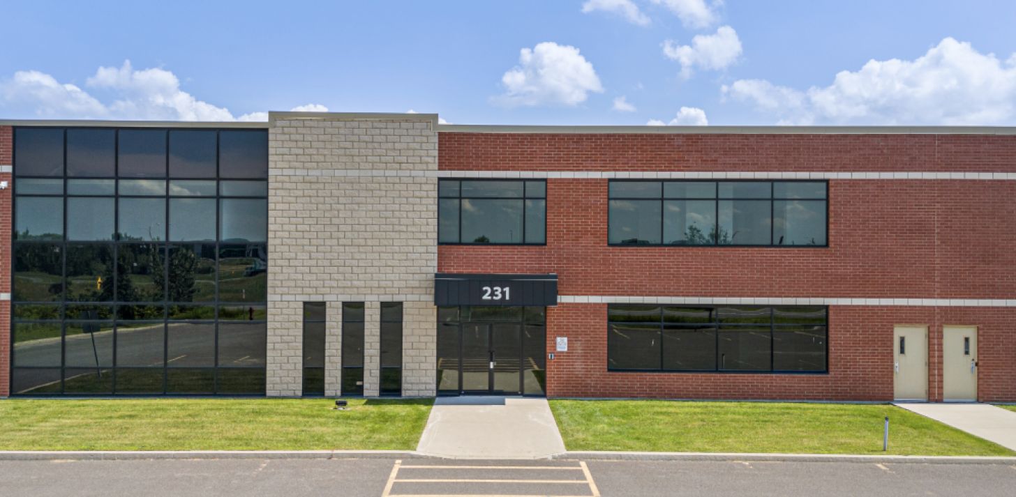 Local industriel &agrave; louer - &Agrave; louer