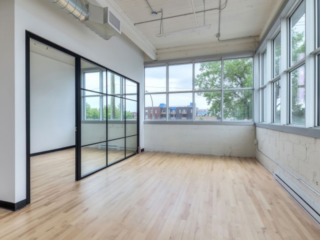 CLE EN MAIN Espaces bureaux commerciaux renov�s � louer-HOMA