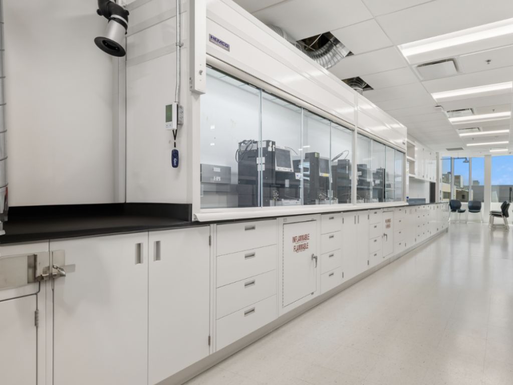 Sous-location dans le laboratoire X-Chem