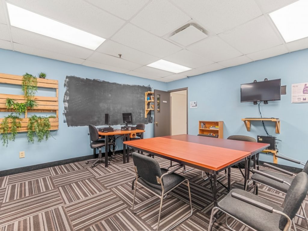 SAINTE-FOY - BUREAU 1800pc