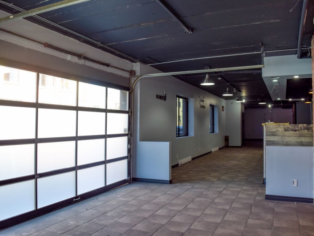 Local commercial � louer