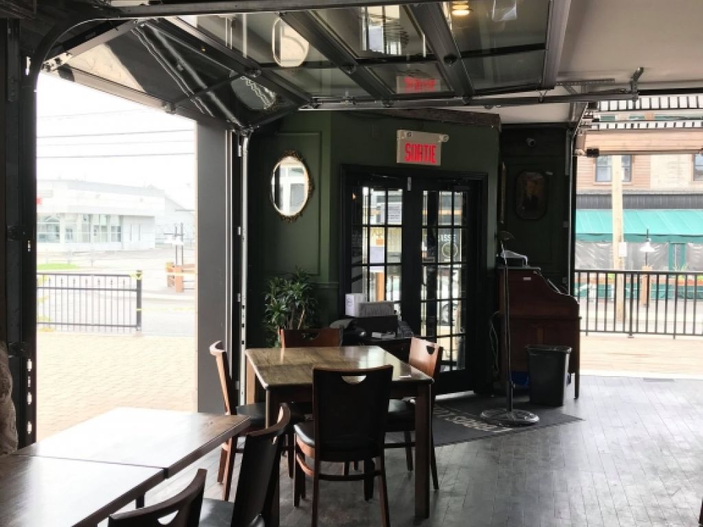 Restaurant cl� en main � Victoriaville