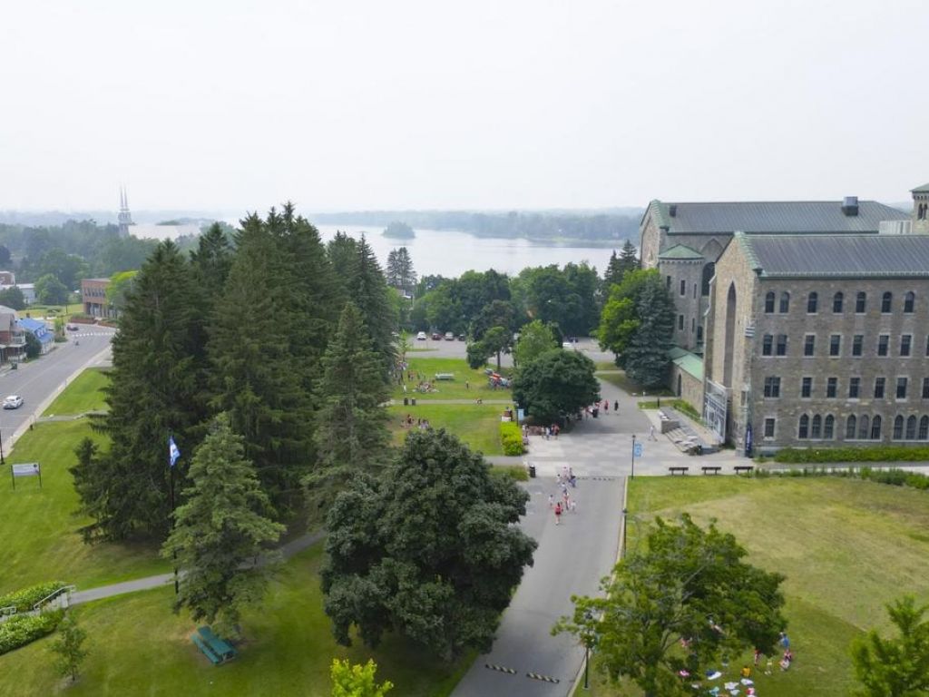 ESPACE COMMERCIAL � VENDRE