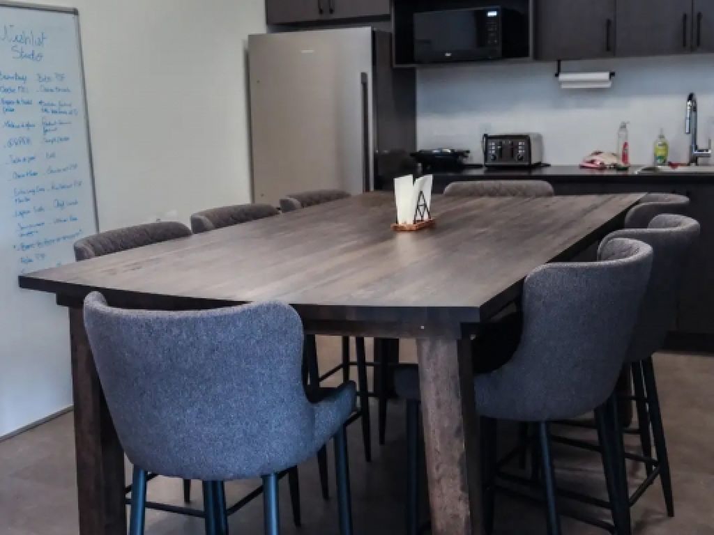 Bureaux cl�s en main � louer � 3 260 pi� � Blainville 