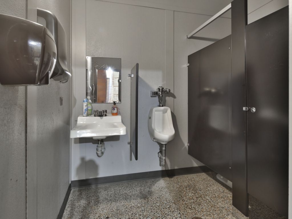 LOCAL COMMERCIAL � ROSEMONT