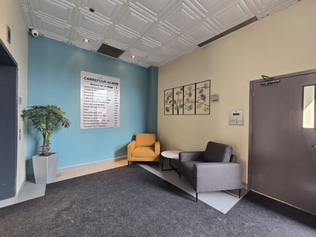 OFFICE TO RENT 485 SQF, ACADIE & SAUV�