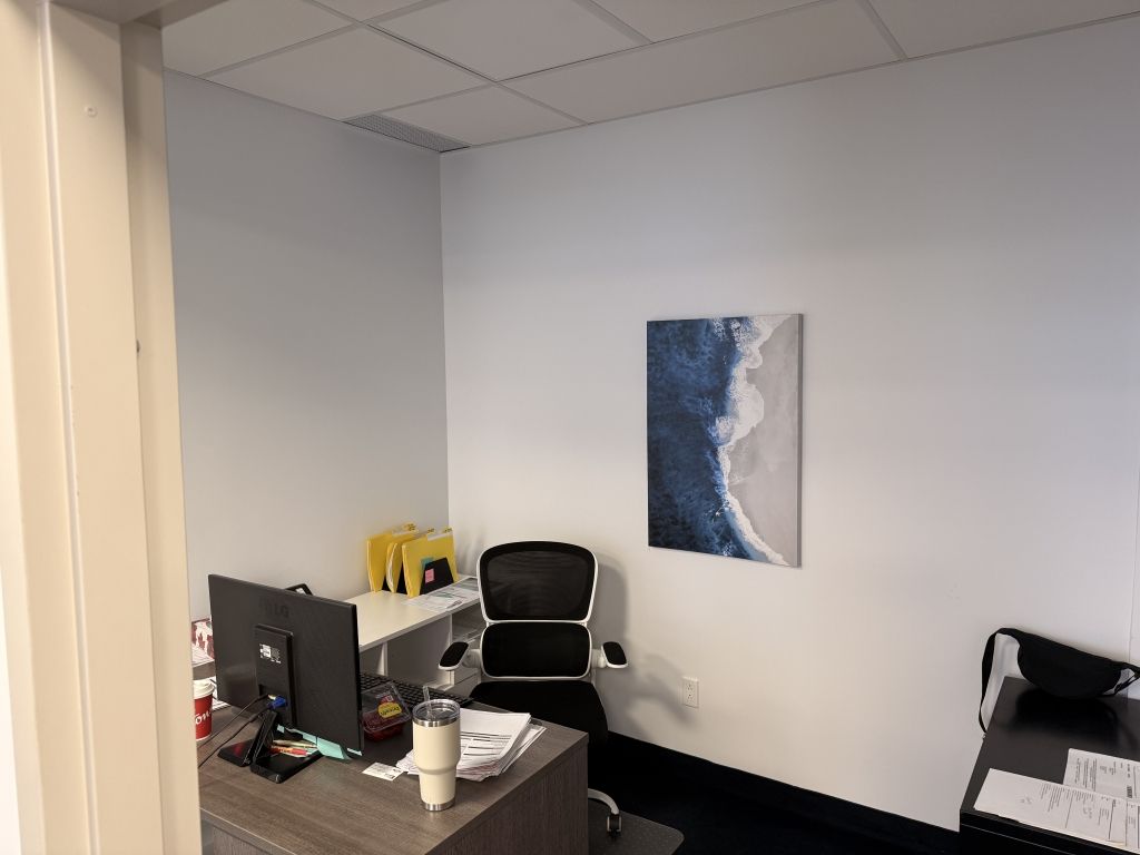 Bureaux � Louer 1600 pi. ca. - 7 rue Industrielle, Delson