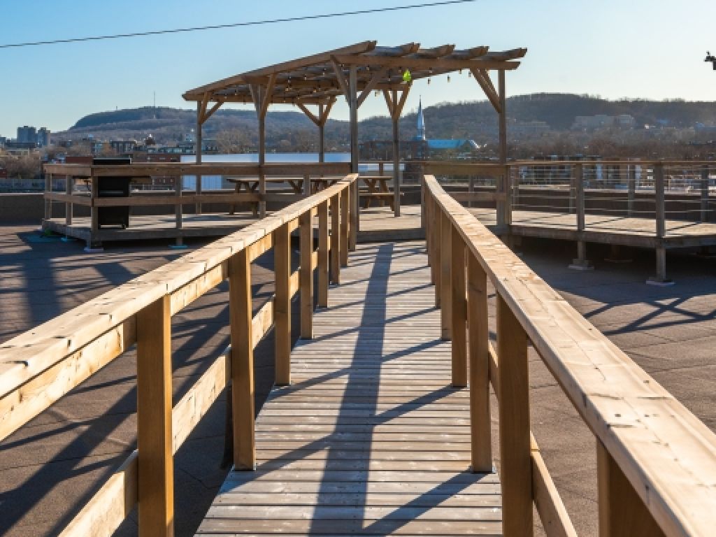 Espaces bureaux et industriels � louer-District Beaumont-6833 De L'�p�e