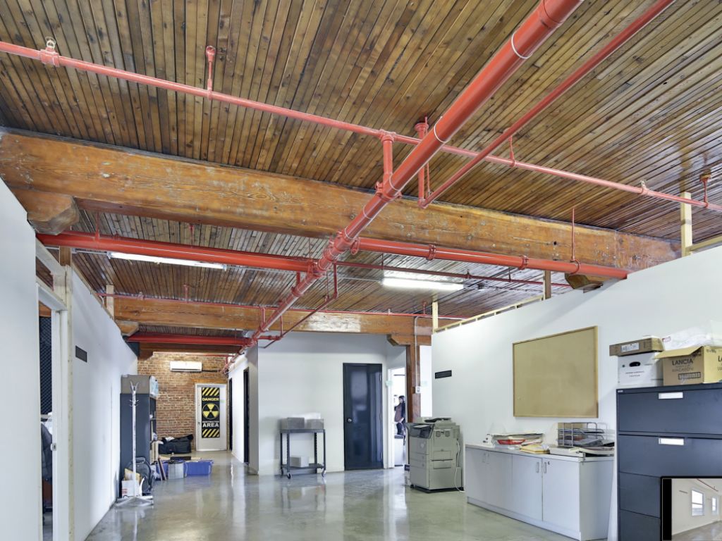 Espace de bureaux � LOUER devant le Canal Lachine