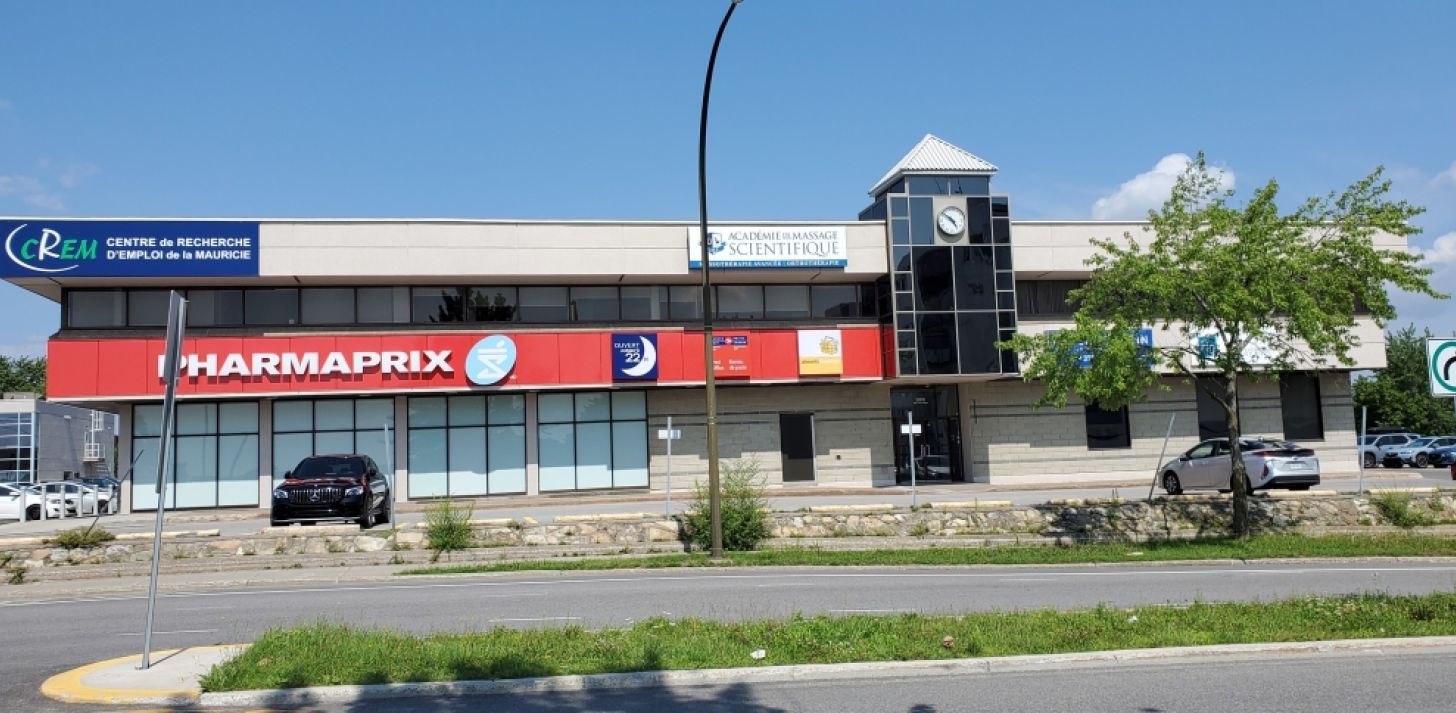 LOCAL &Agrave; LOUER DANS LE M&Ecirc;ME IMMEUBLE QUE LE CREM &Agrave; TROIS-RIVI&Egrave;RES - Espace &agrave; louer