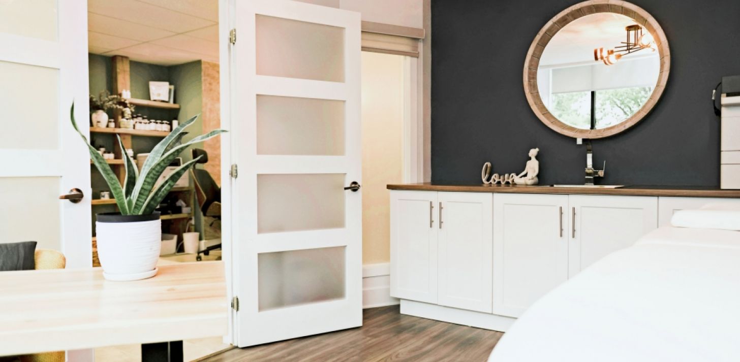 Beau bureau a louer pour professionnel de la sant&eacute; - cl&eacute; en main dans une clinique de naturopathie bien &eacute;tablit sur rive sud - &Agrave; louer