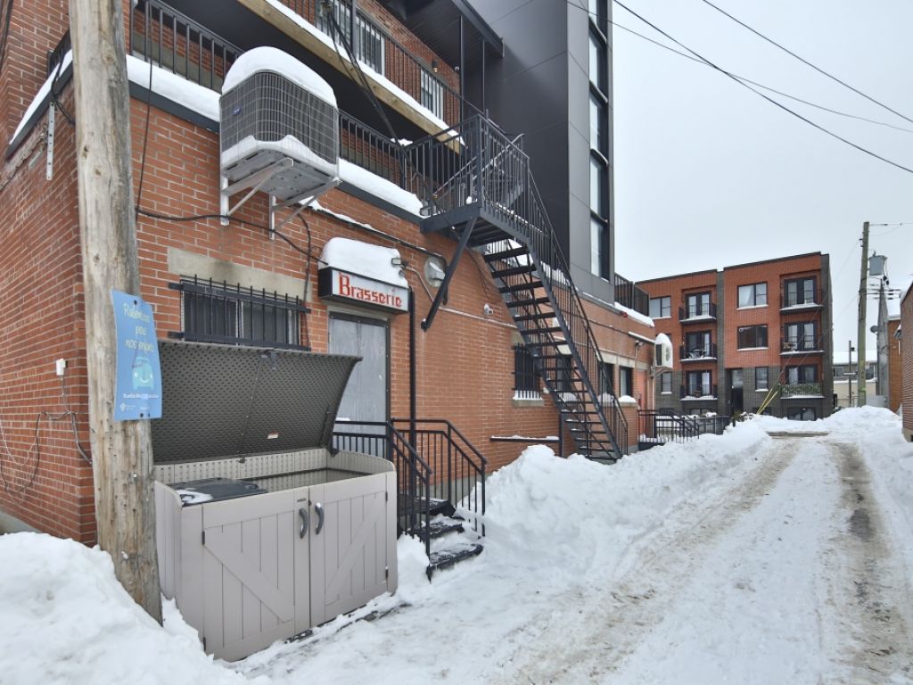 LOCAL COMMERCIAL � ROSEMONT