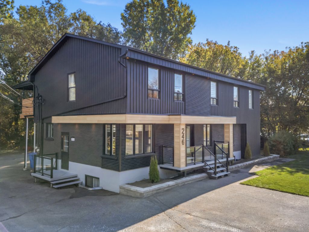 ESPACE SEMI-COMMERCIAL � VENDRE