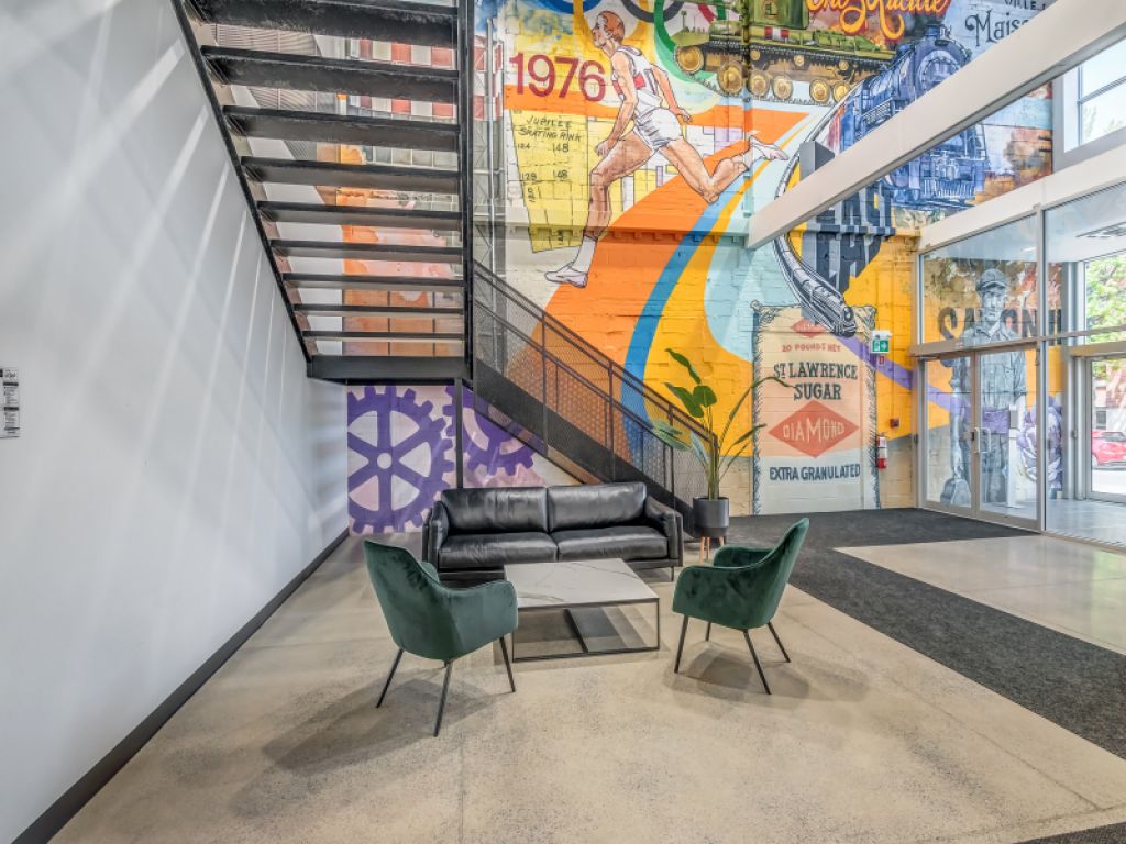 CLE EN MAIN Espaces bureaux commerciaux renov�s � louer-HOMA