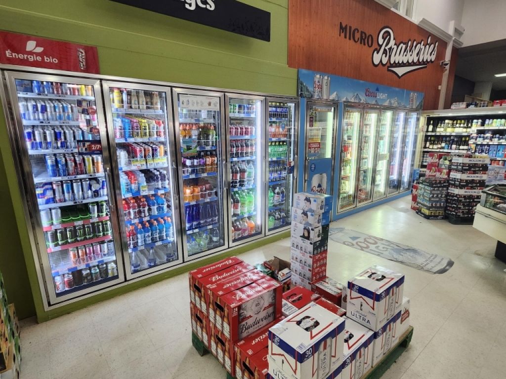 March� Ami � vendre