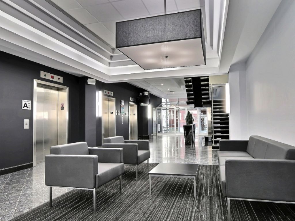 Place Royale - Espace commercial prestigieux � louer