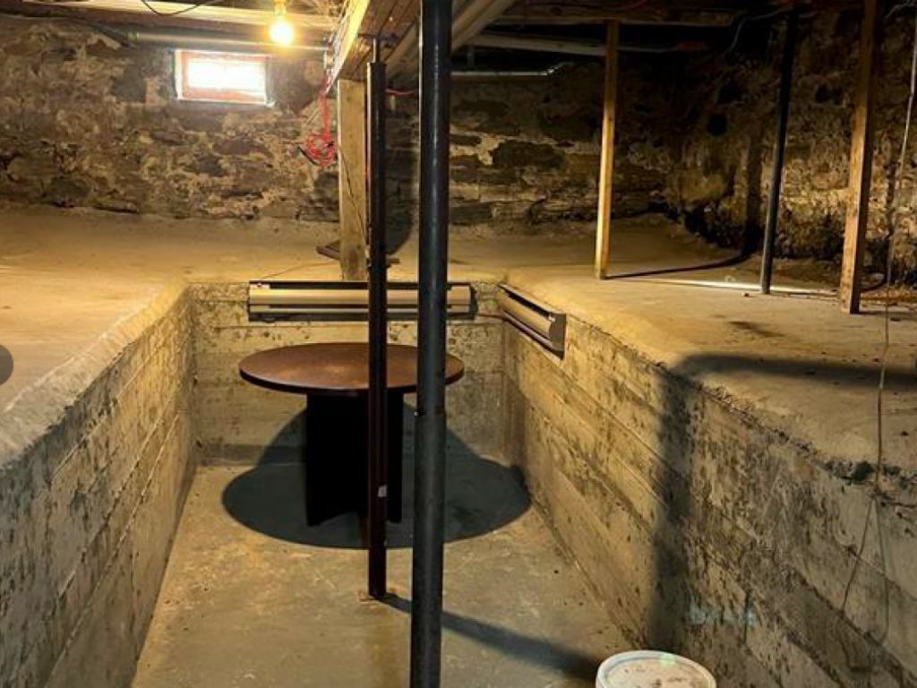 Local commercial � Laval (Sous-sol)