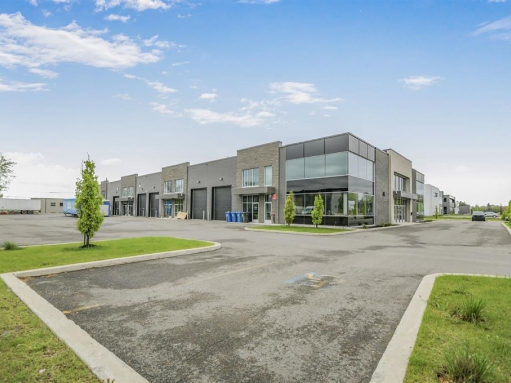 Bureau � louer � 320 Rue Legault, local 102, Blainville