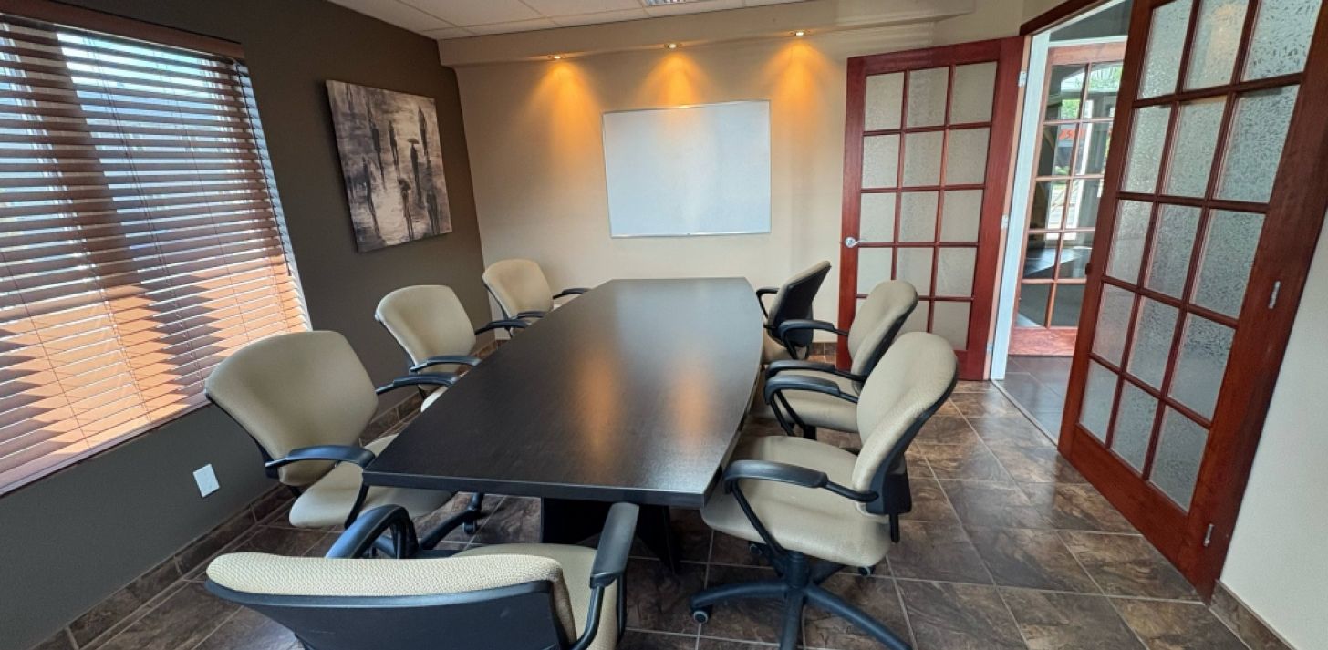 Offices for rent in Saint-J&eacute;r&ocirc;me - Large parking - ALL INCLUDED - For Rent