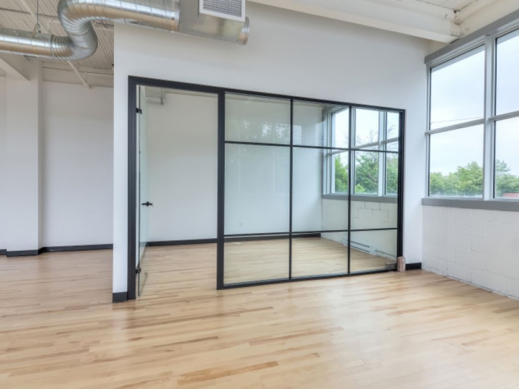 CLE EN MAIN Espaces bureaux commerciaux renov�s � louer-HOMA