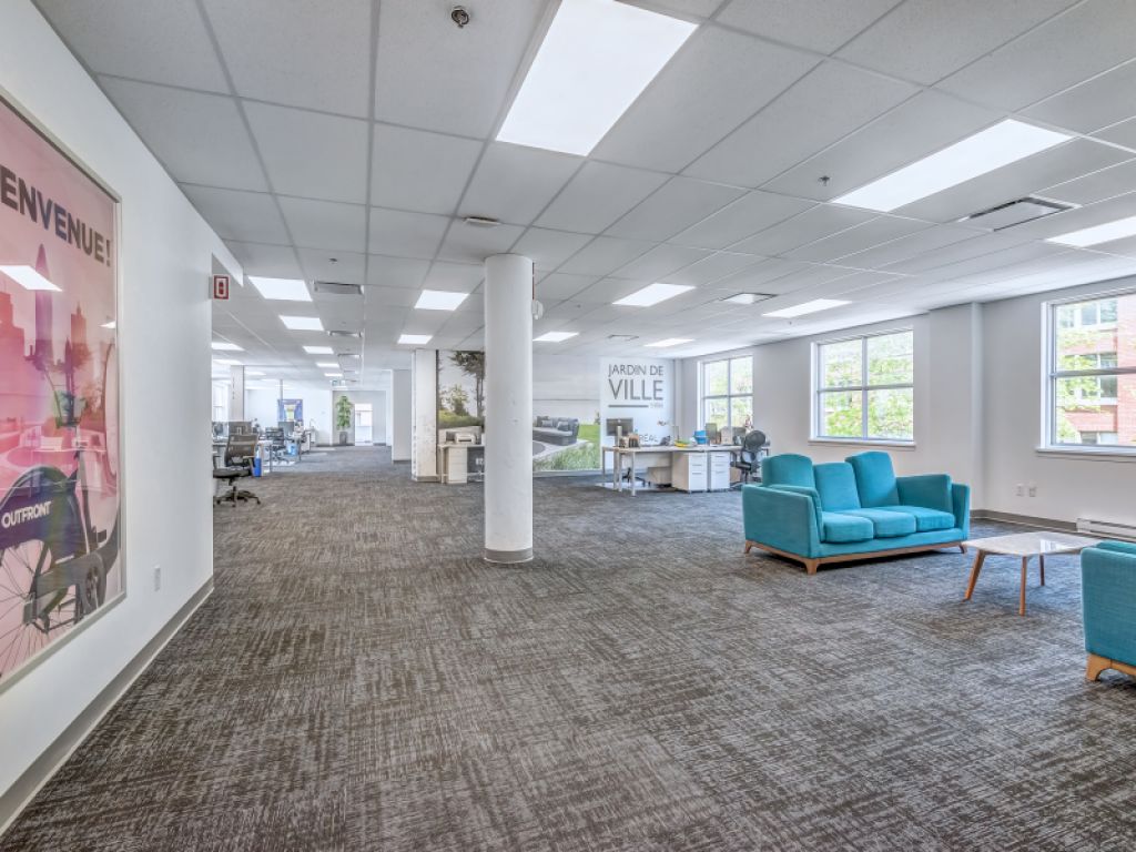 Espace de bureau neuf � louer, coin ensoleill� HOMA Pie IX