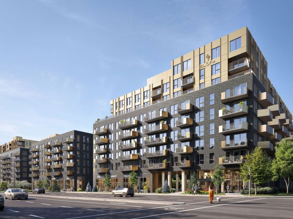  Locaux Commerciaux � louer - Laval / Chomedey - 1000+ pi2